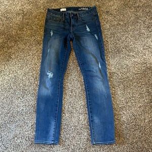 Gap women’s always skinny denim jeans 27 R distressed